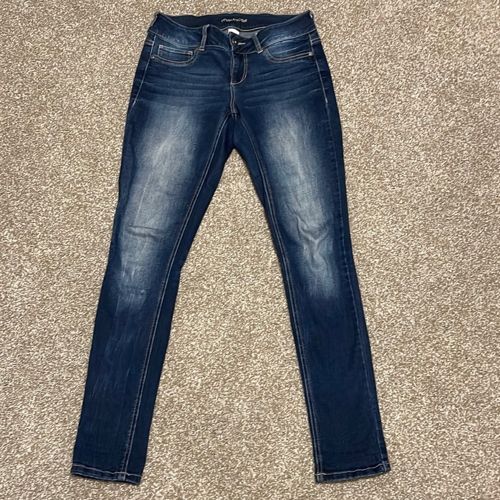 Maurice’s jeggings size small regular.